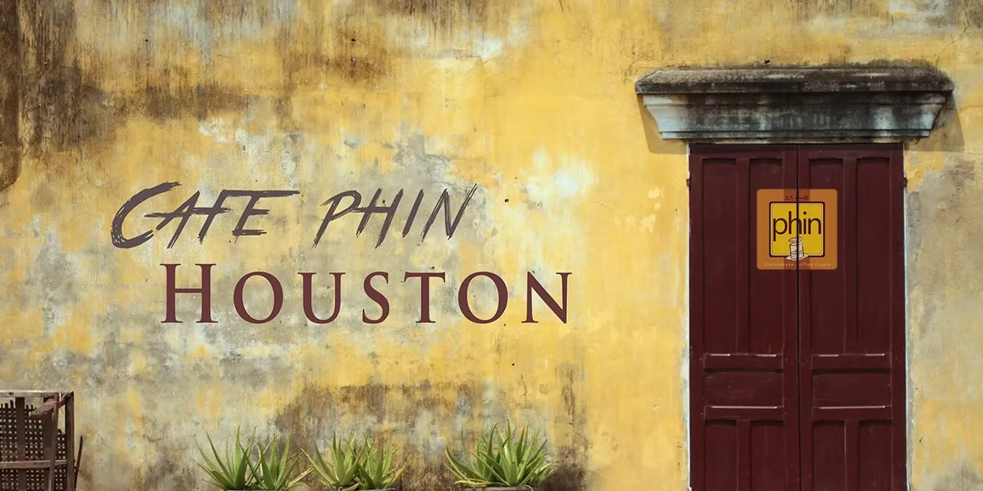 Ca phe Phin - Vietnamese coffee & tea, bubble tea house, bakery.